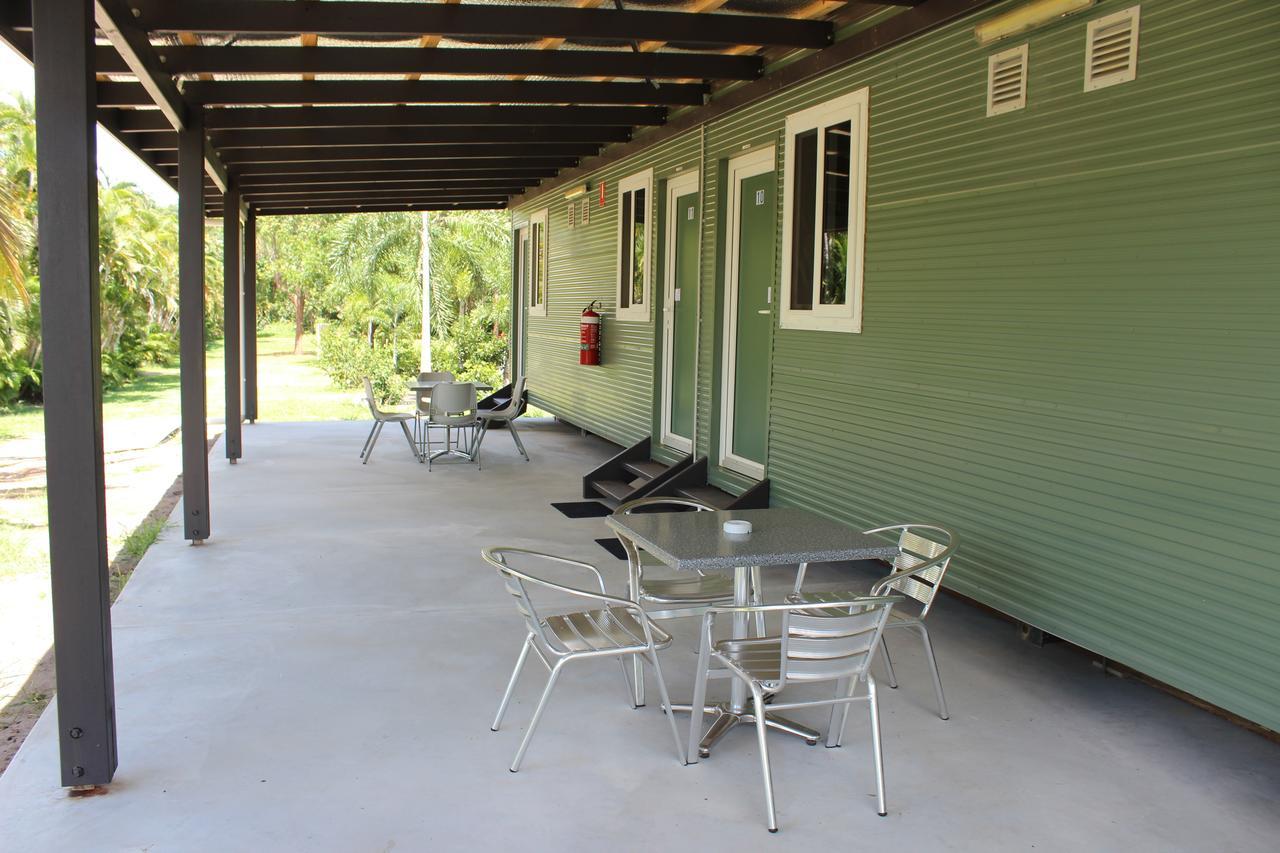 Dunk Island View Caravan Park Hotel Wongaling Beach Buitenkant foto