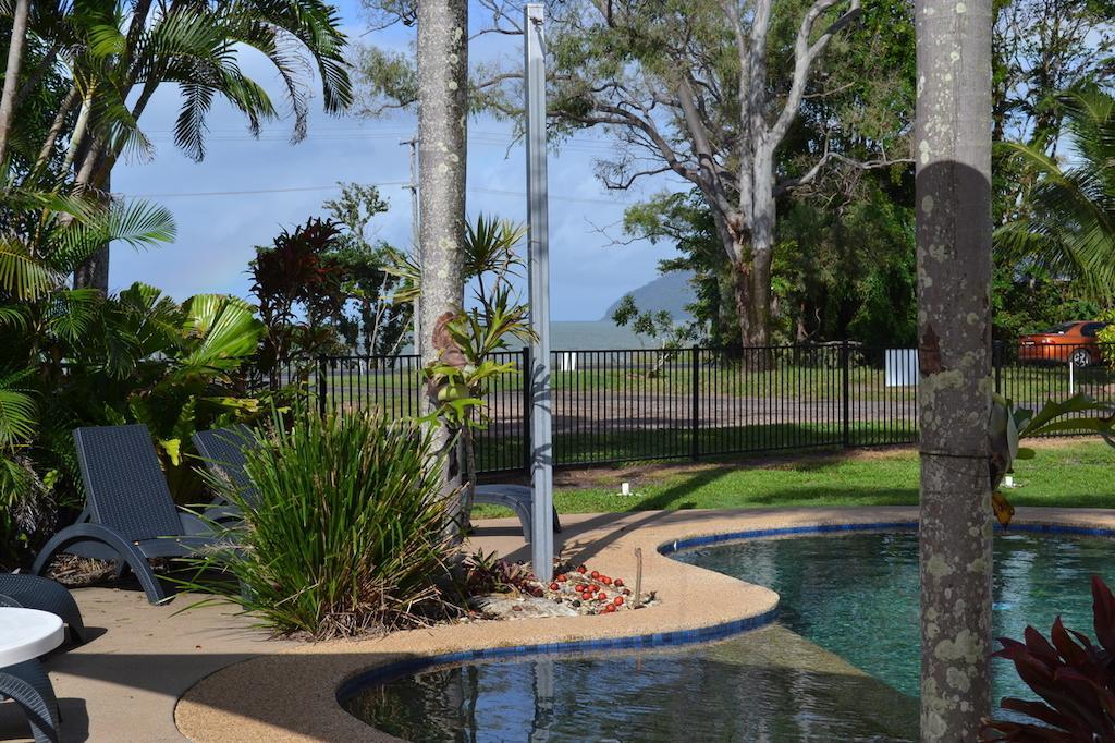 Dunk Island View Caravan Park Hotel Wongaling Beach Buitenkant foto